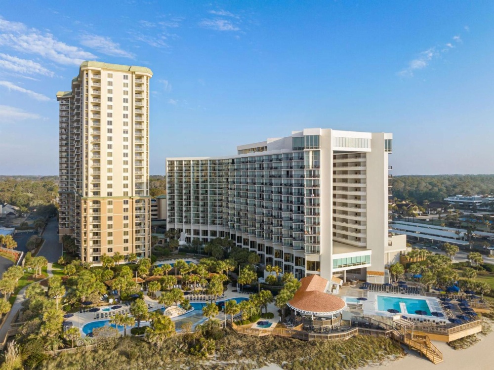 Royale Palms Condominiums Main image